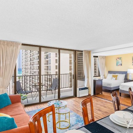 Beautiful 1Br, Steps To Waikiki Beach And Parking Apartment Honolulu Exterior photo